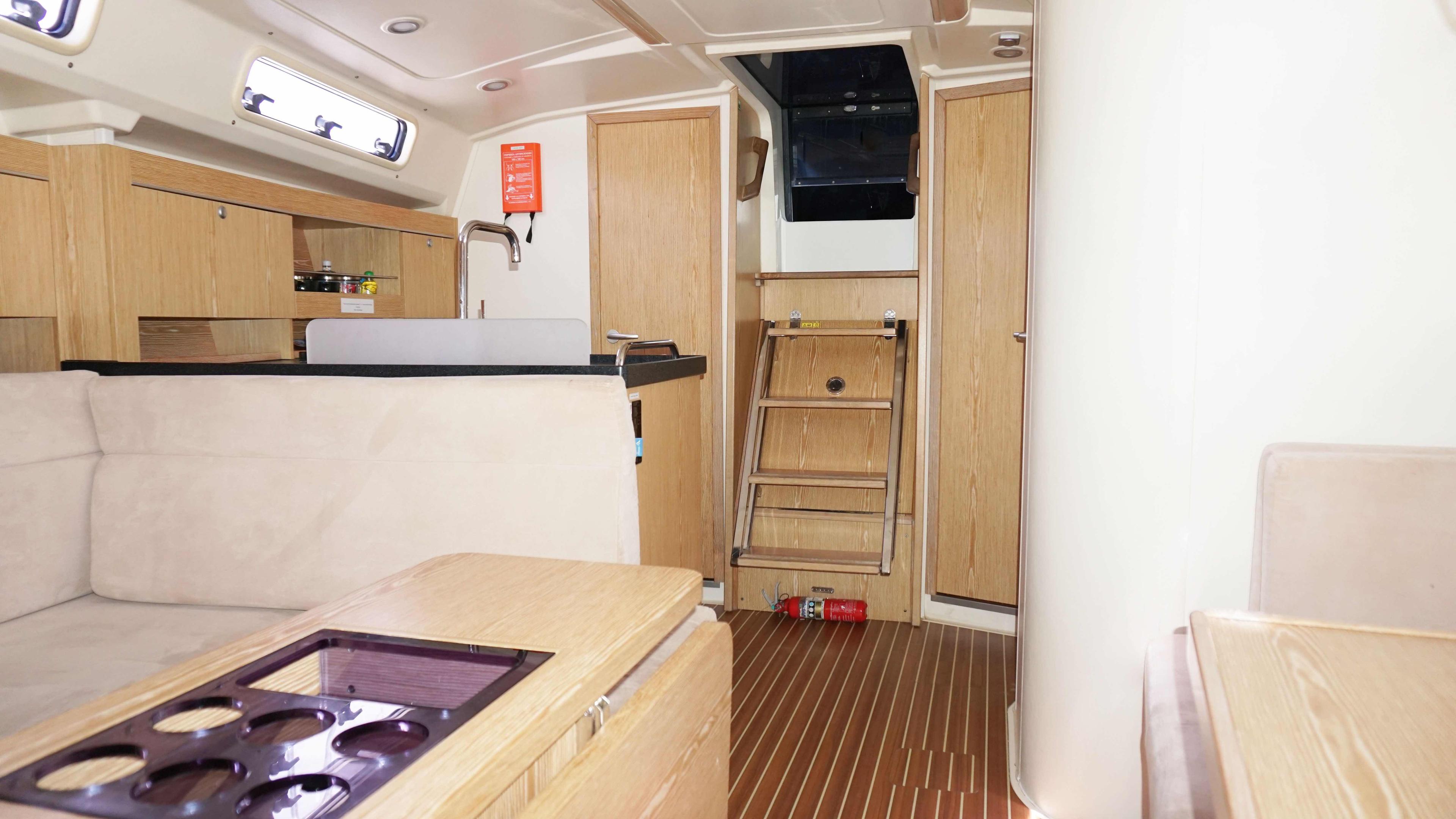 Hanse 385, picture 7