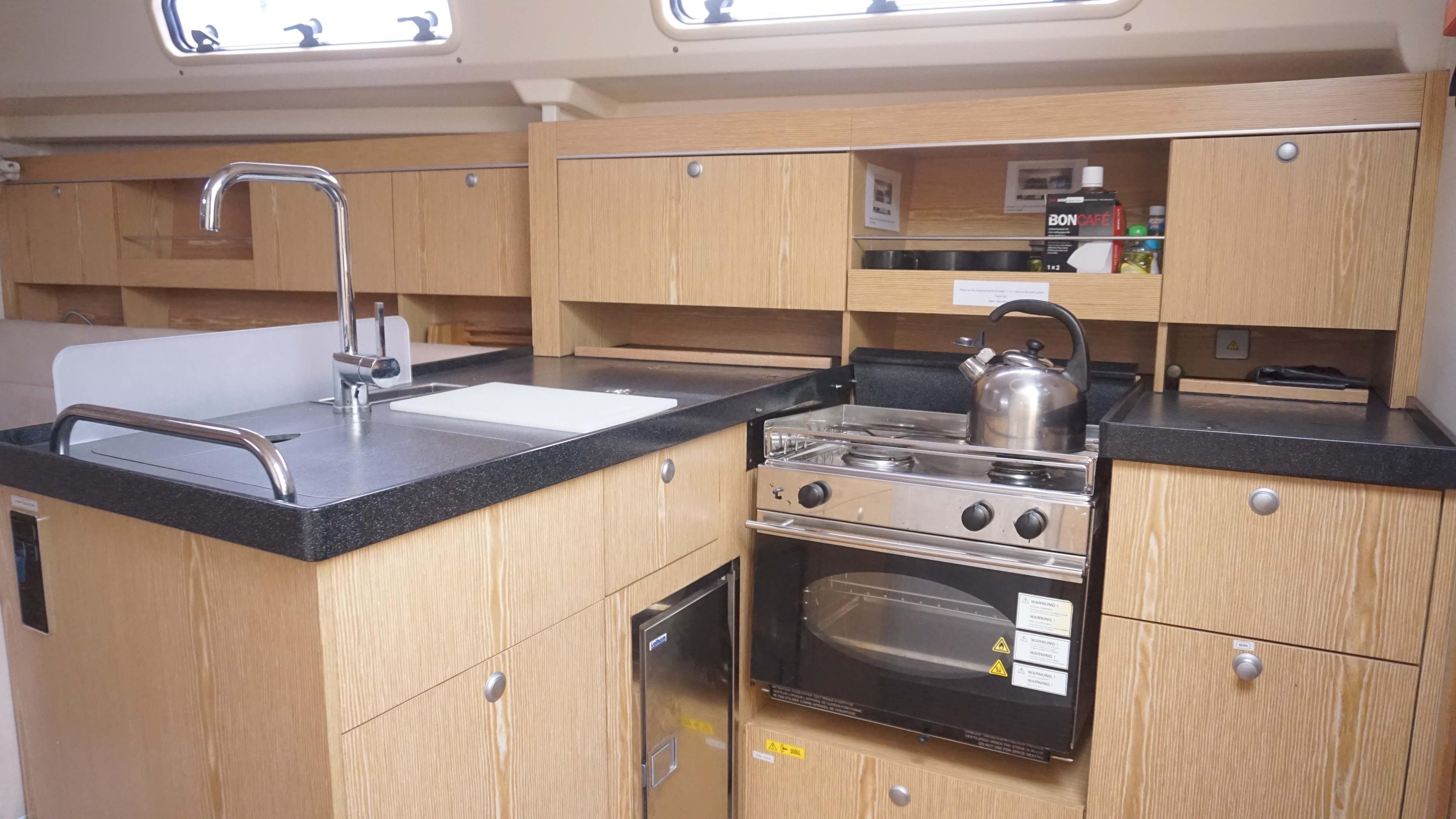 Hanse 385, picture 8