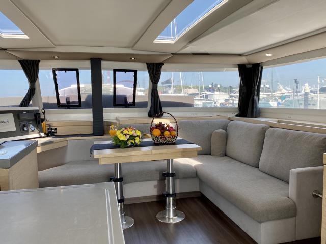 Fountaine Pajot Saona 47 - 5 cab., picture 13