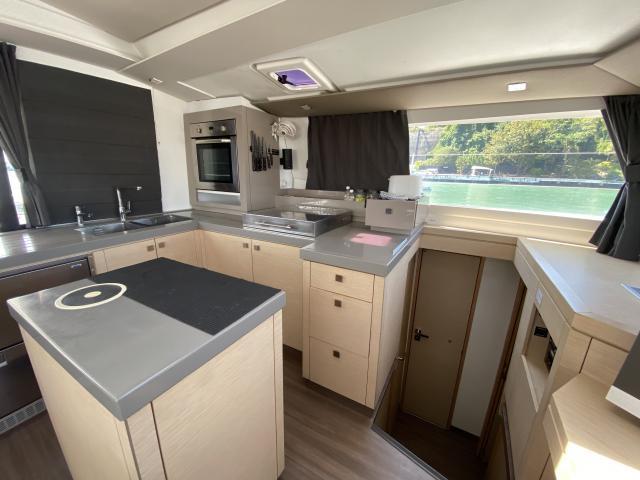 Fountaine Pajot Saona 47 - 5 cab., picture 15