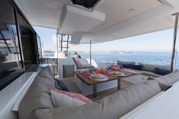 Fountaine Pajot Saona 47 - 5 cab., picture 10