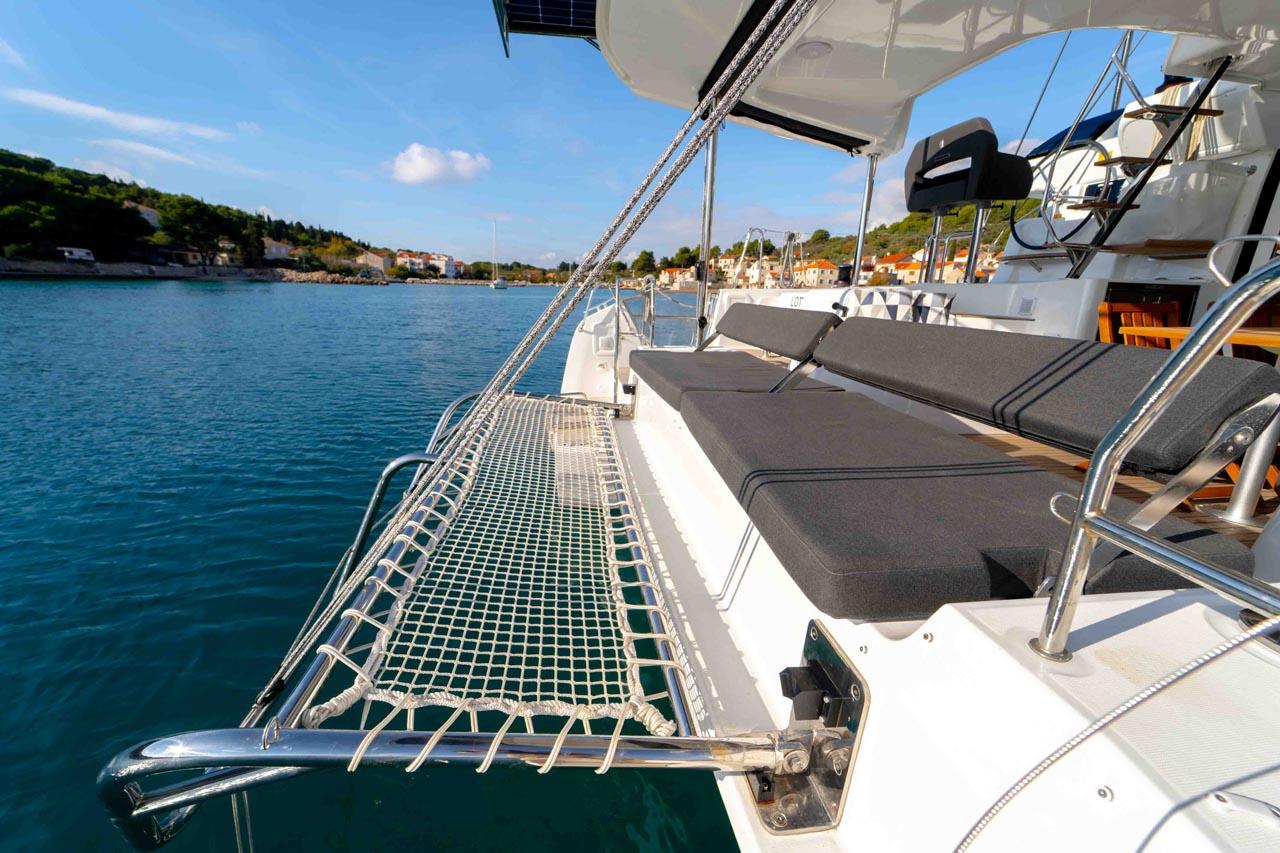 Lagoon 43 - 4 + 2 cab., picture 12