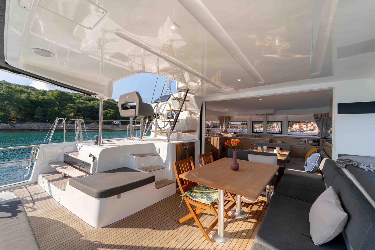 Lagoon 43 - 4 + 2 cab., picture 9