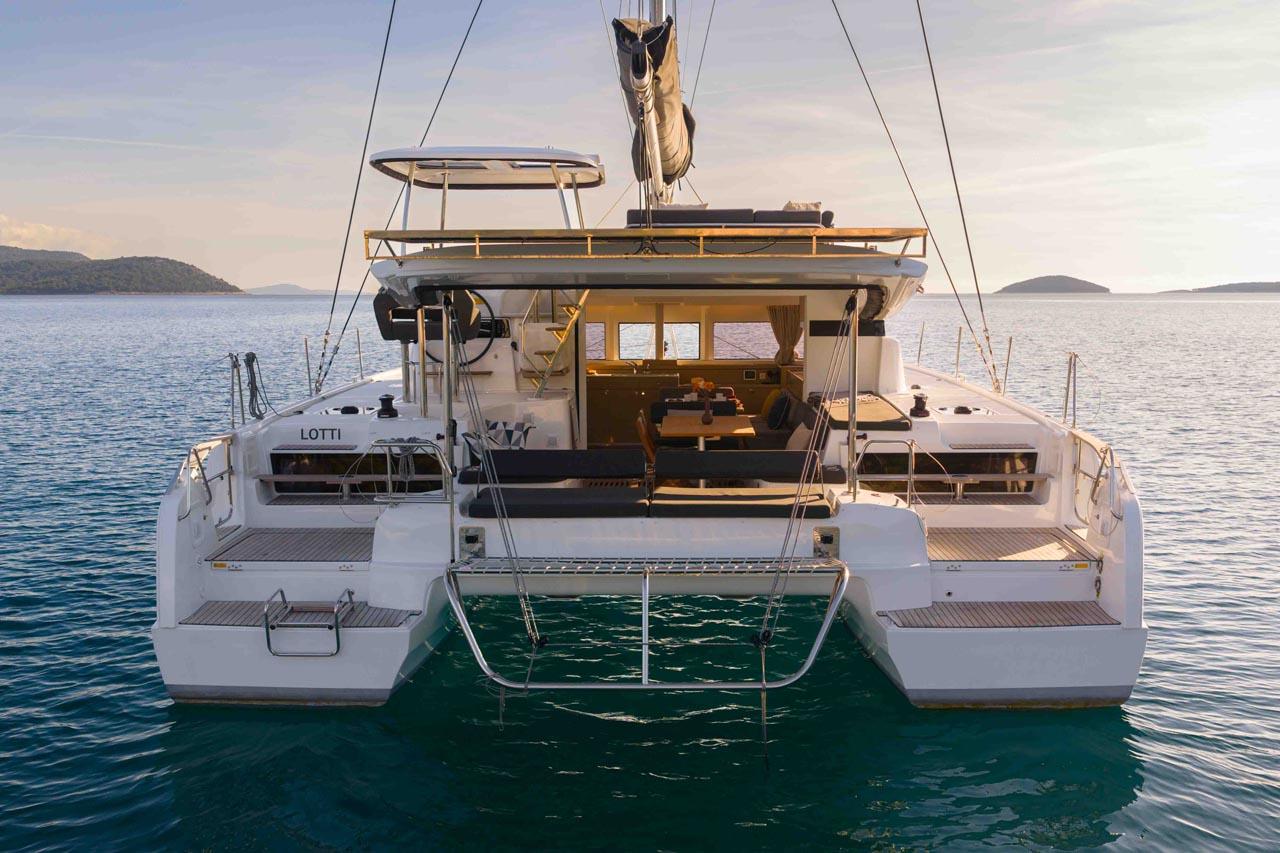 Lagoon 43 - 4 + 2 cab., picture 5