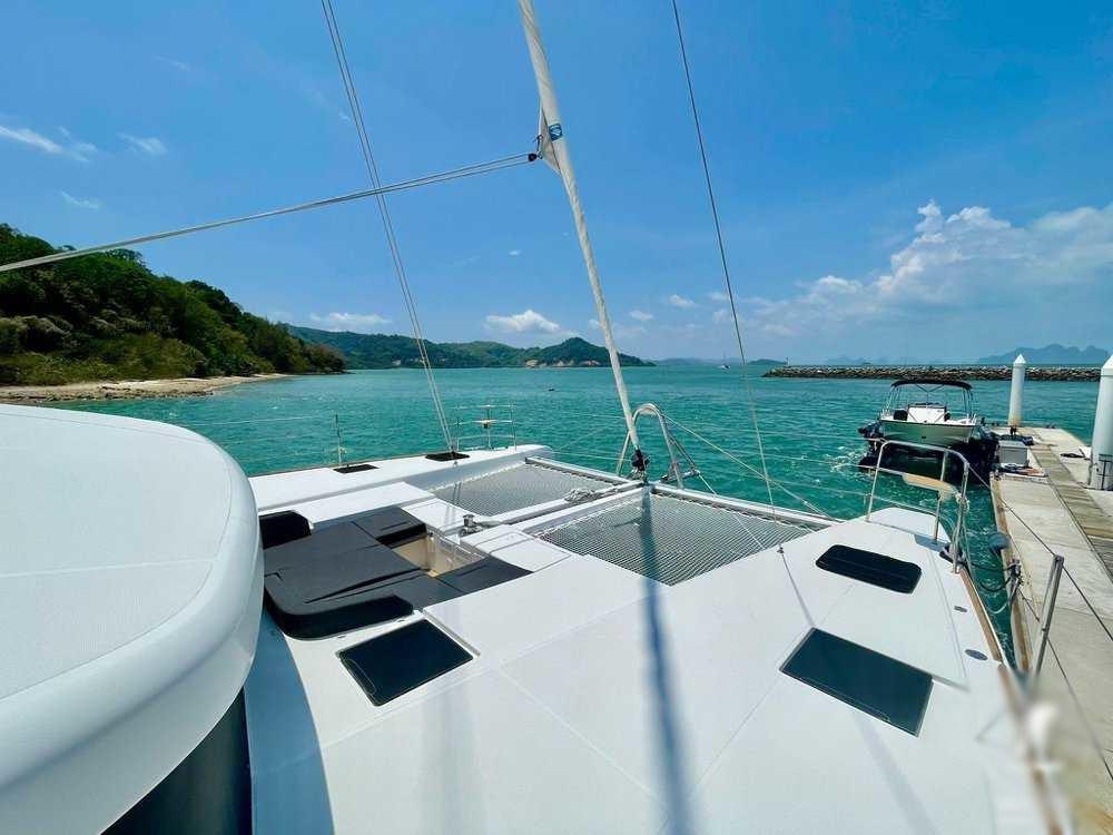 Lagoon 52 F - 4 + 2 cab., picture 7