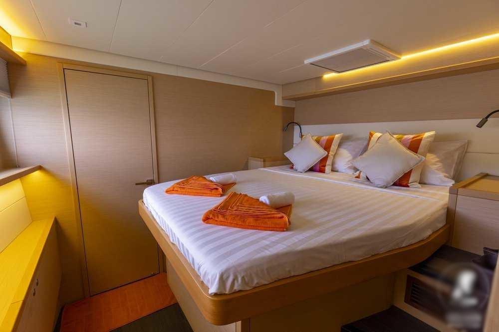 Lagoon 52 F - 4 + 2 cab., picture 18