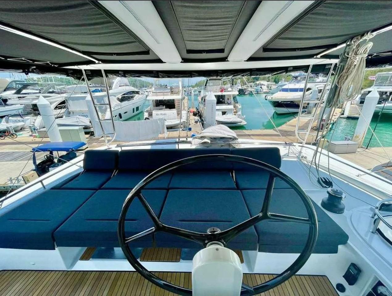 Lagoon 52 F - 4 + 2 cab., picture 8