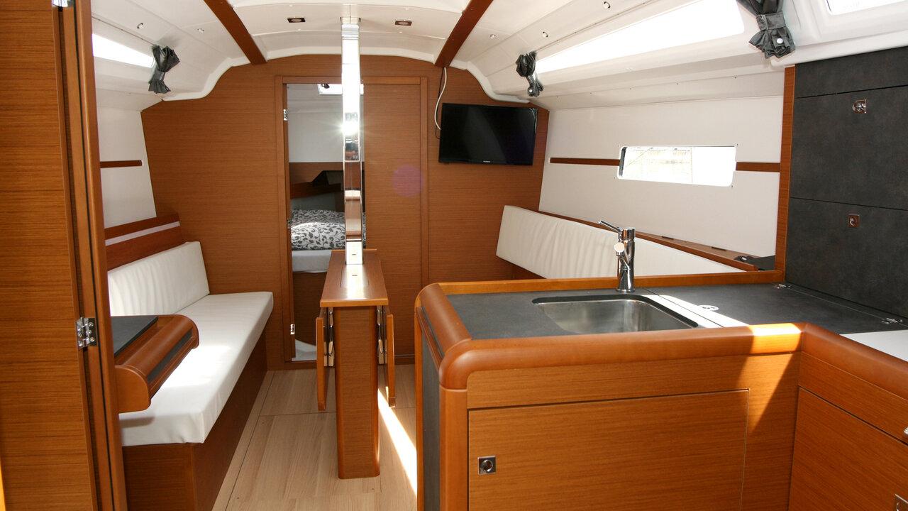 Sun Odyssey 349 - 2 cab., picture 9