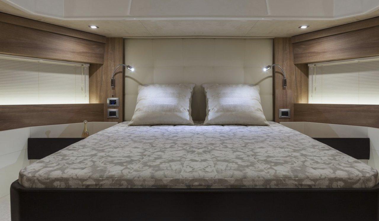 Cranchi T43 Eco Trawler , picture 10