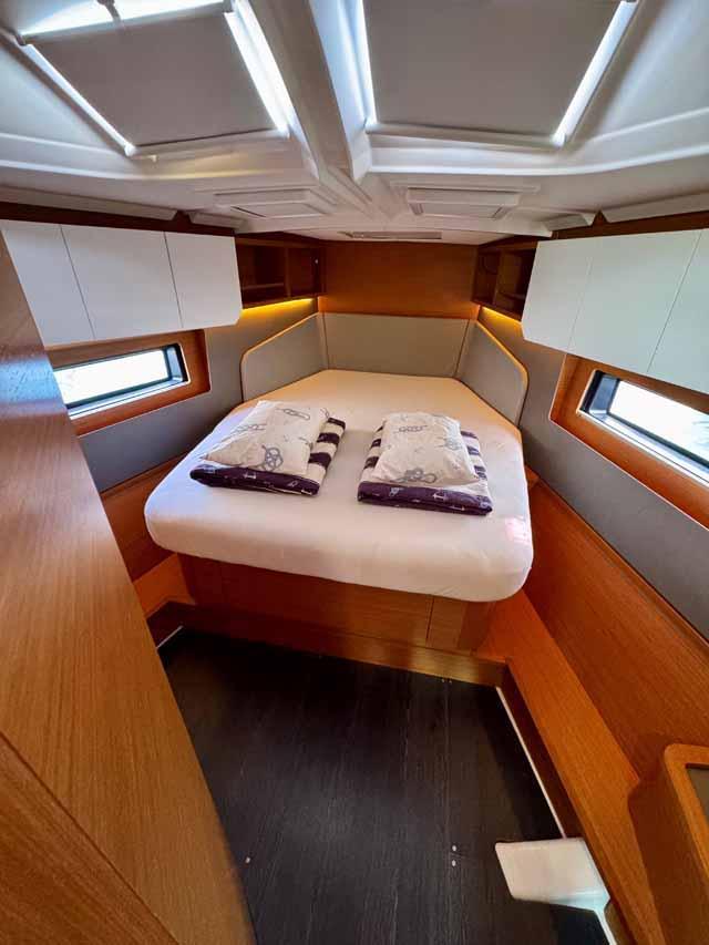 Dufour 41 Performance - 3 cab., picture 19