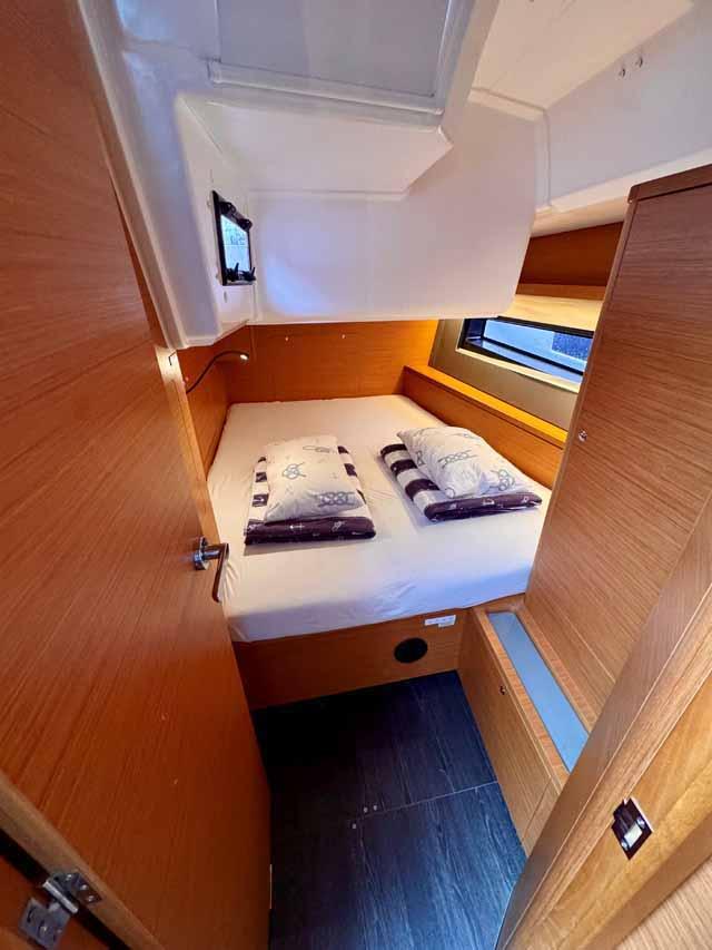 Dufour 41 Performance - 3 cab., picture 21