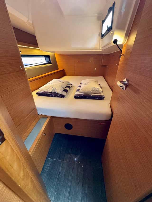 Dufour 41 Performance - 3 cab., picture 20