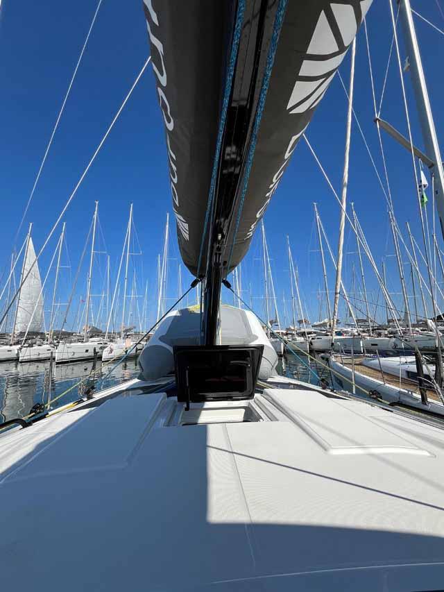 Dufour 41 Performance - 3 cab., picture 6