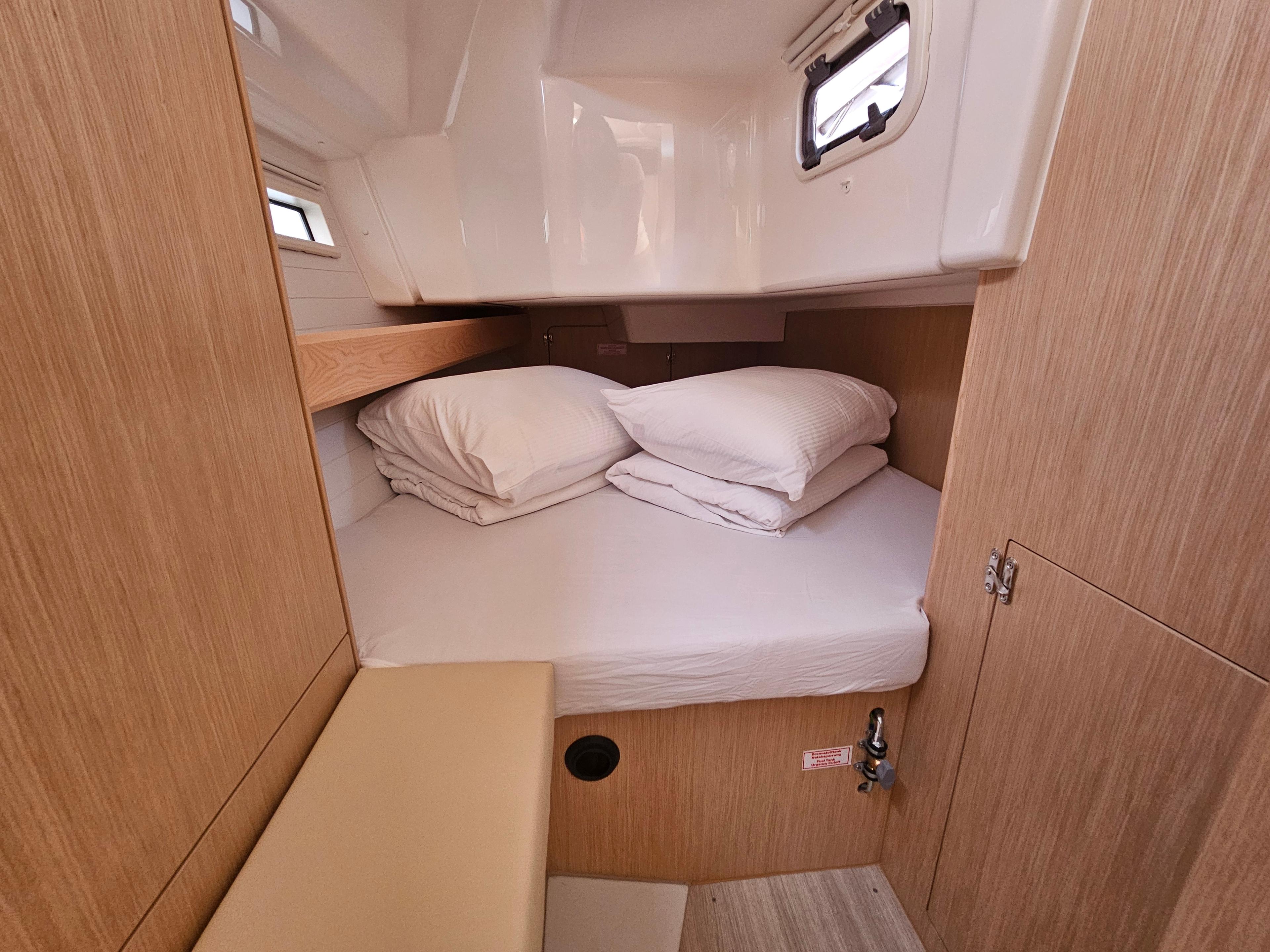 Bavaria Cruiser 34, picture 5