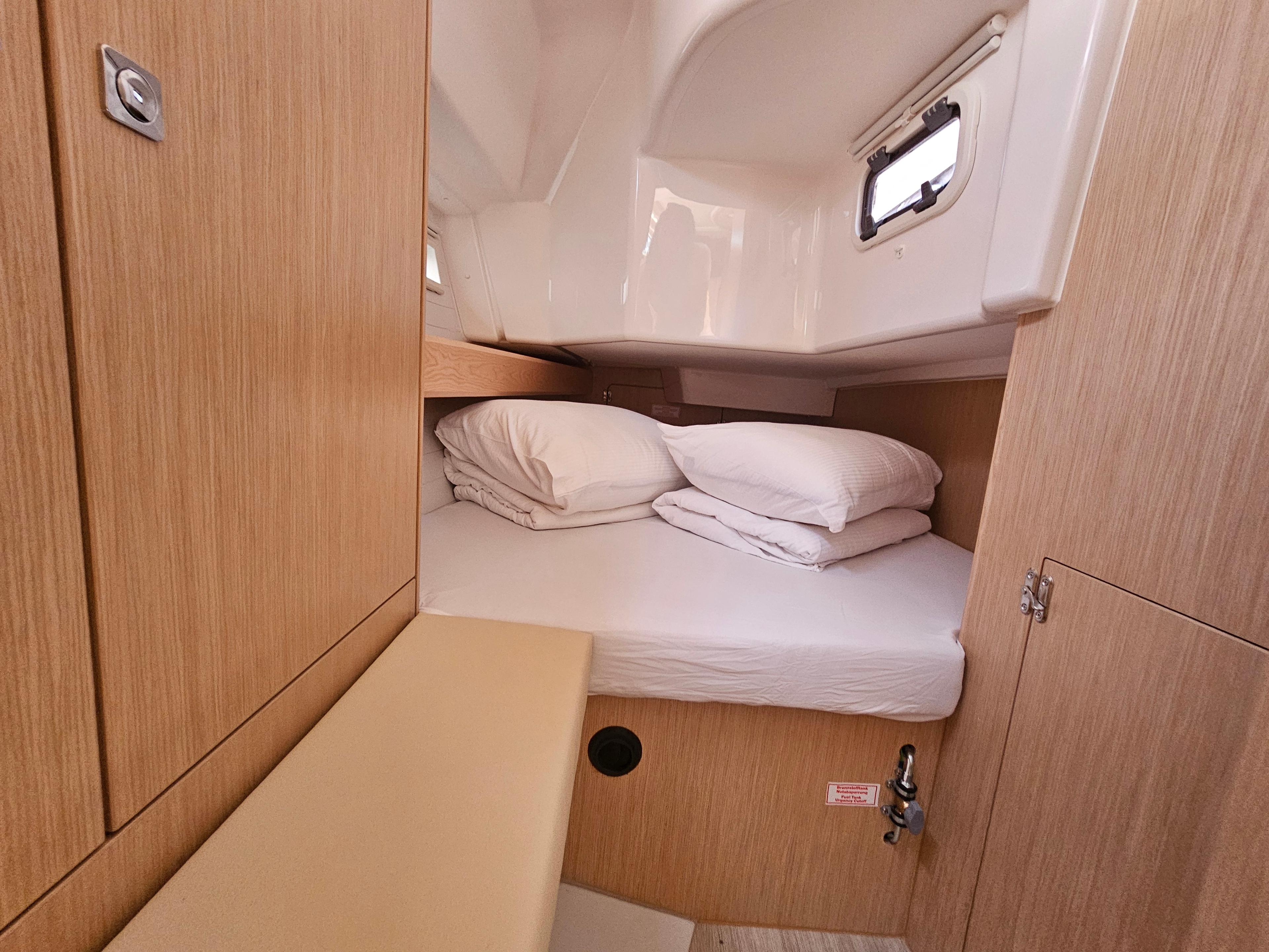 Bavaria Cruiser 34, picture 6