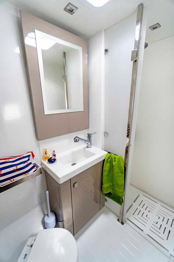 Fountaine Pajot Astrea 42 - 4 + 2 cab., picture 24