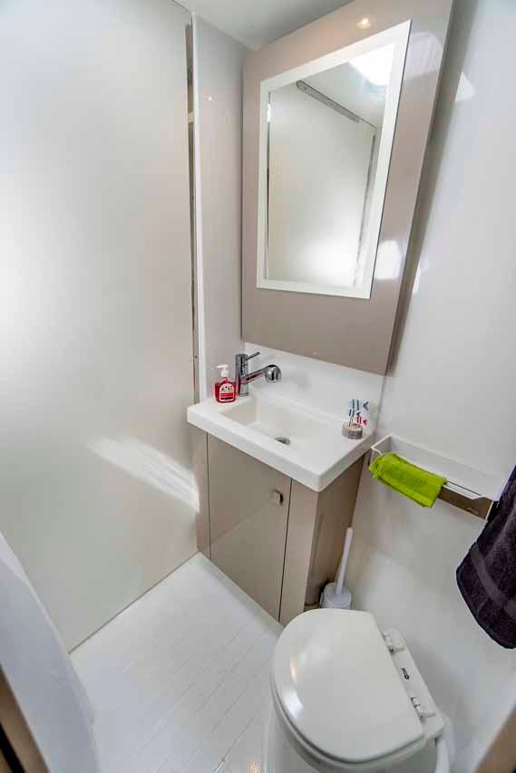 Fountaine Pajot Astrea 42 - 4 + 2 cab., picture 23