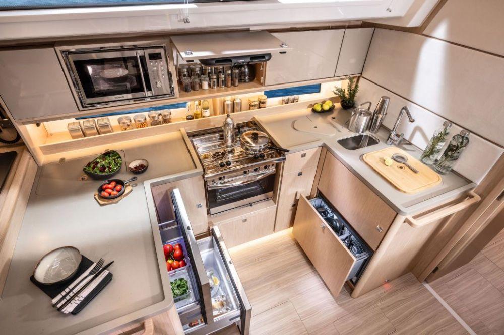 Bavaria C46 Ocean - 4 cab., picture 7