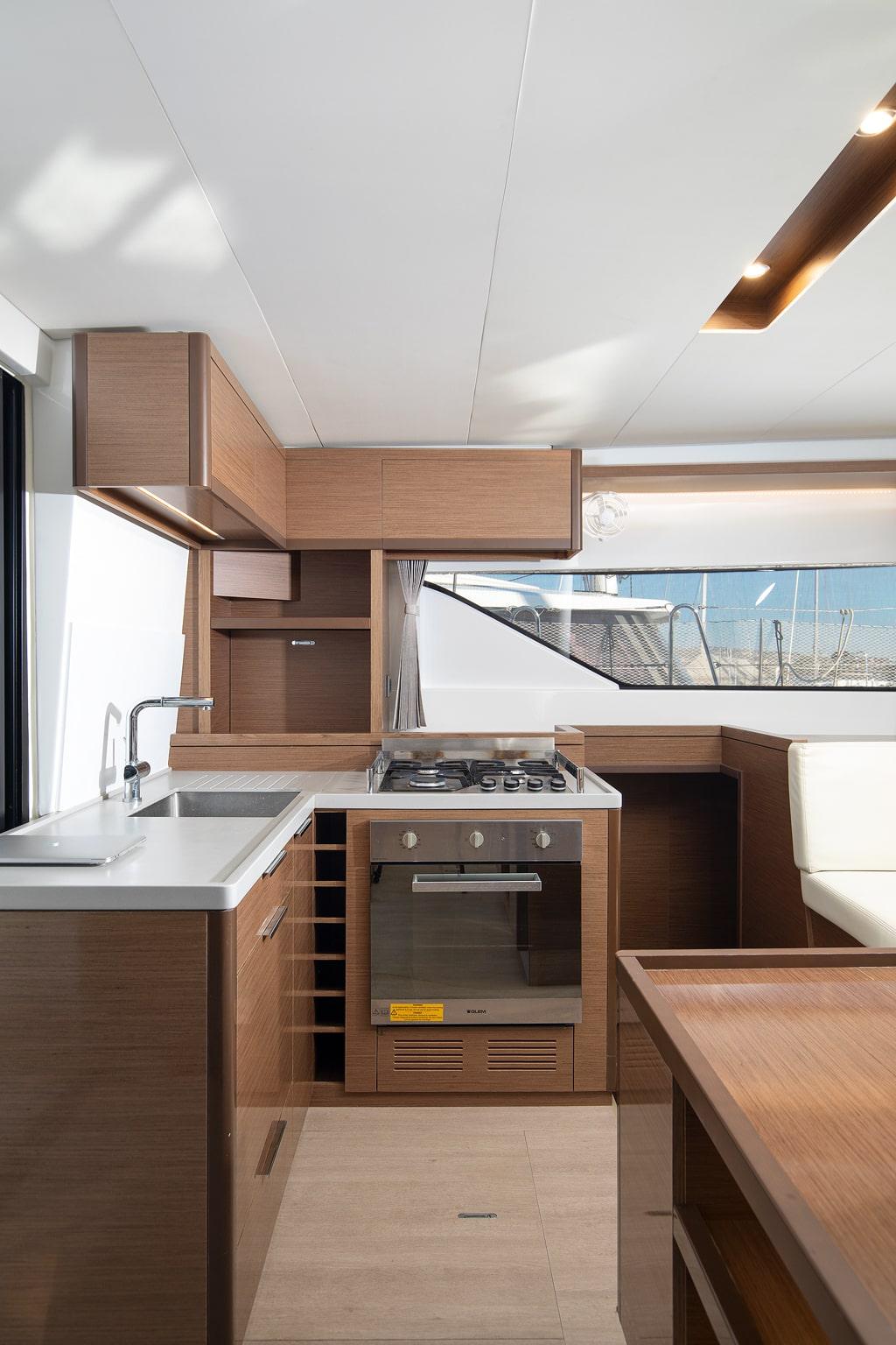 Lagoon 50 - 6 + 1 cab., picture 15