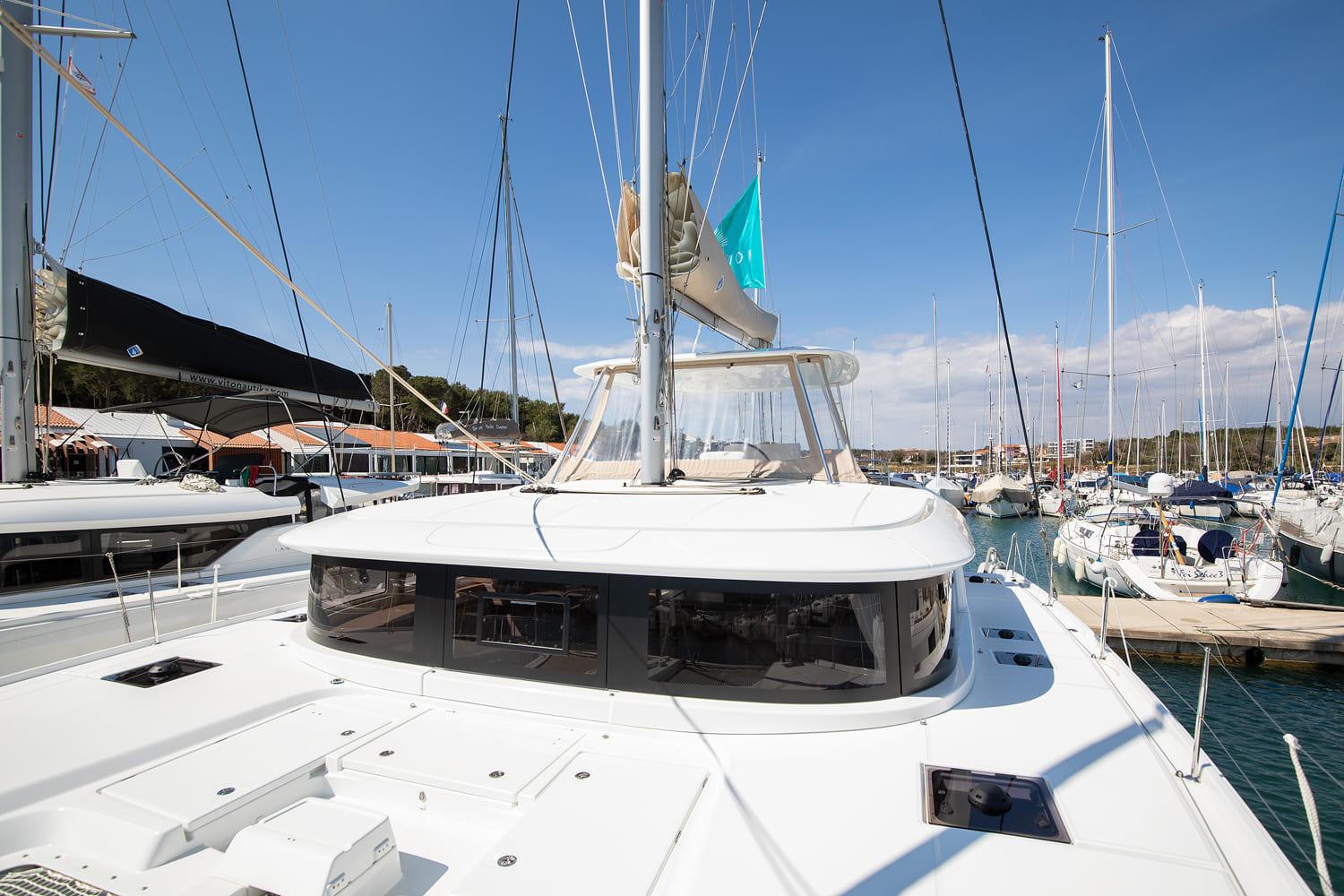 Lagoon 46 - 4 + 2 cab., picture 6