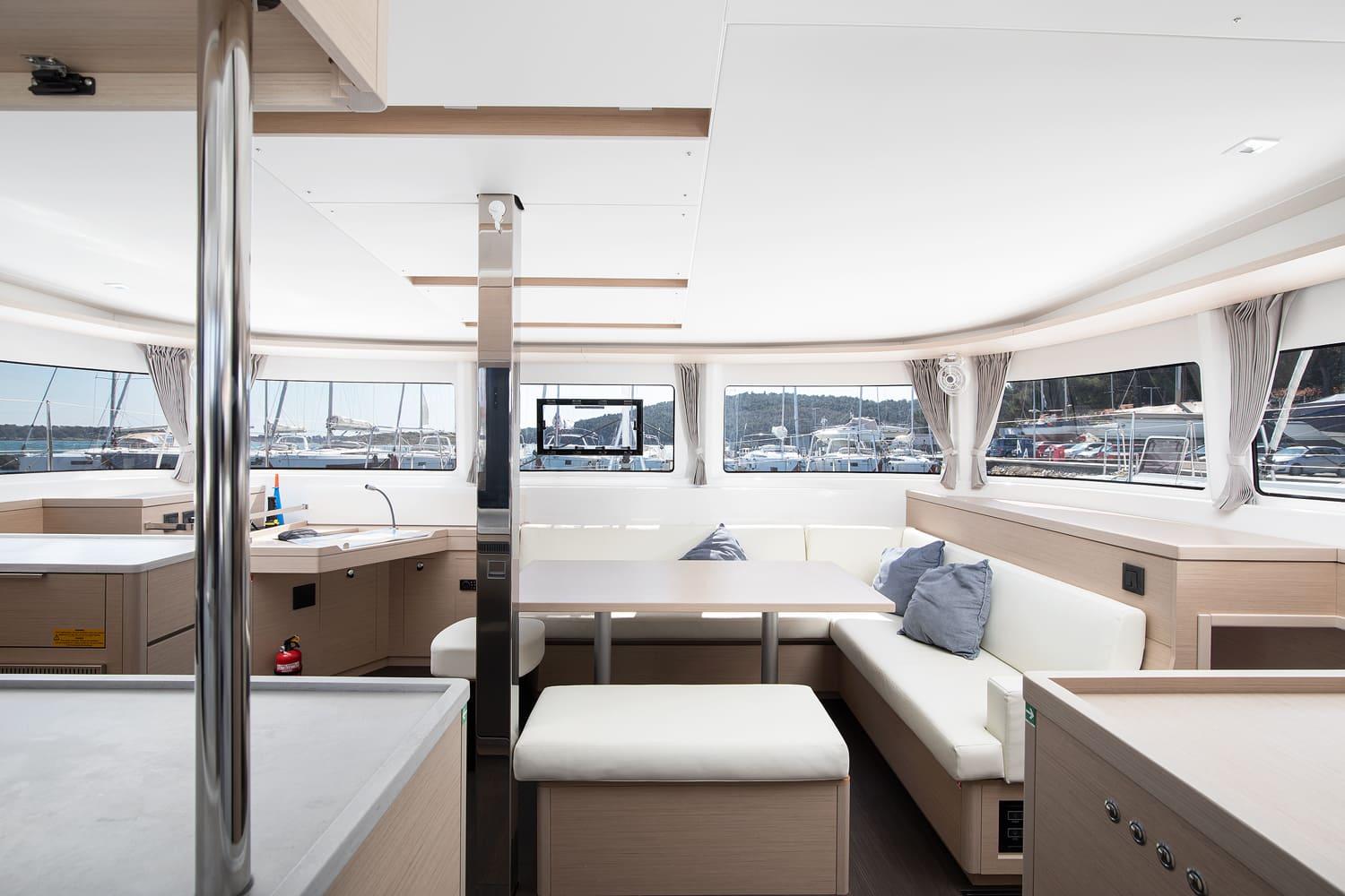 Lagoon 46 - 4 + 2 cab., picture 8