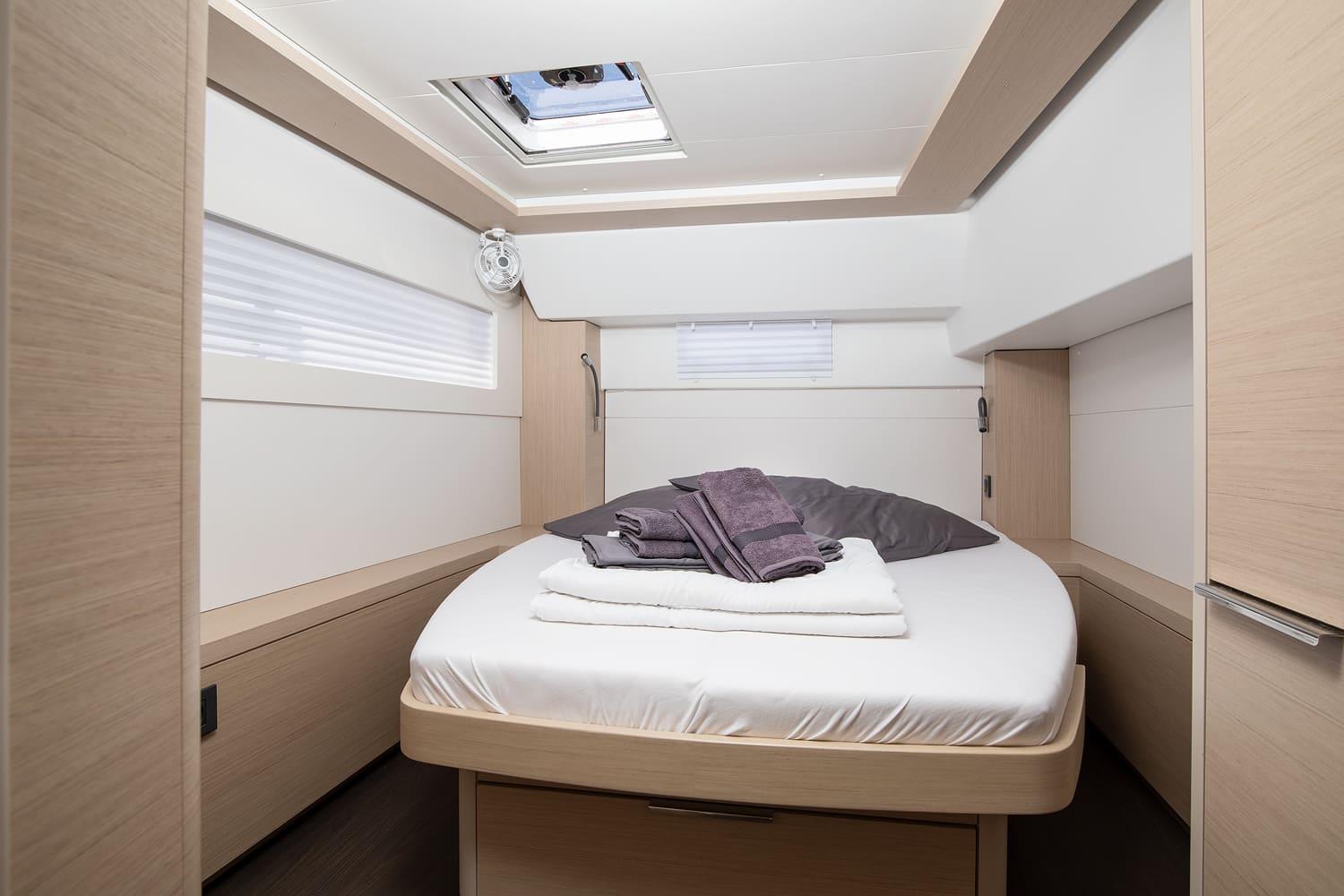 Lagoon 46 - 4 + 2 cab., picture 16