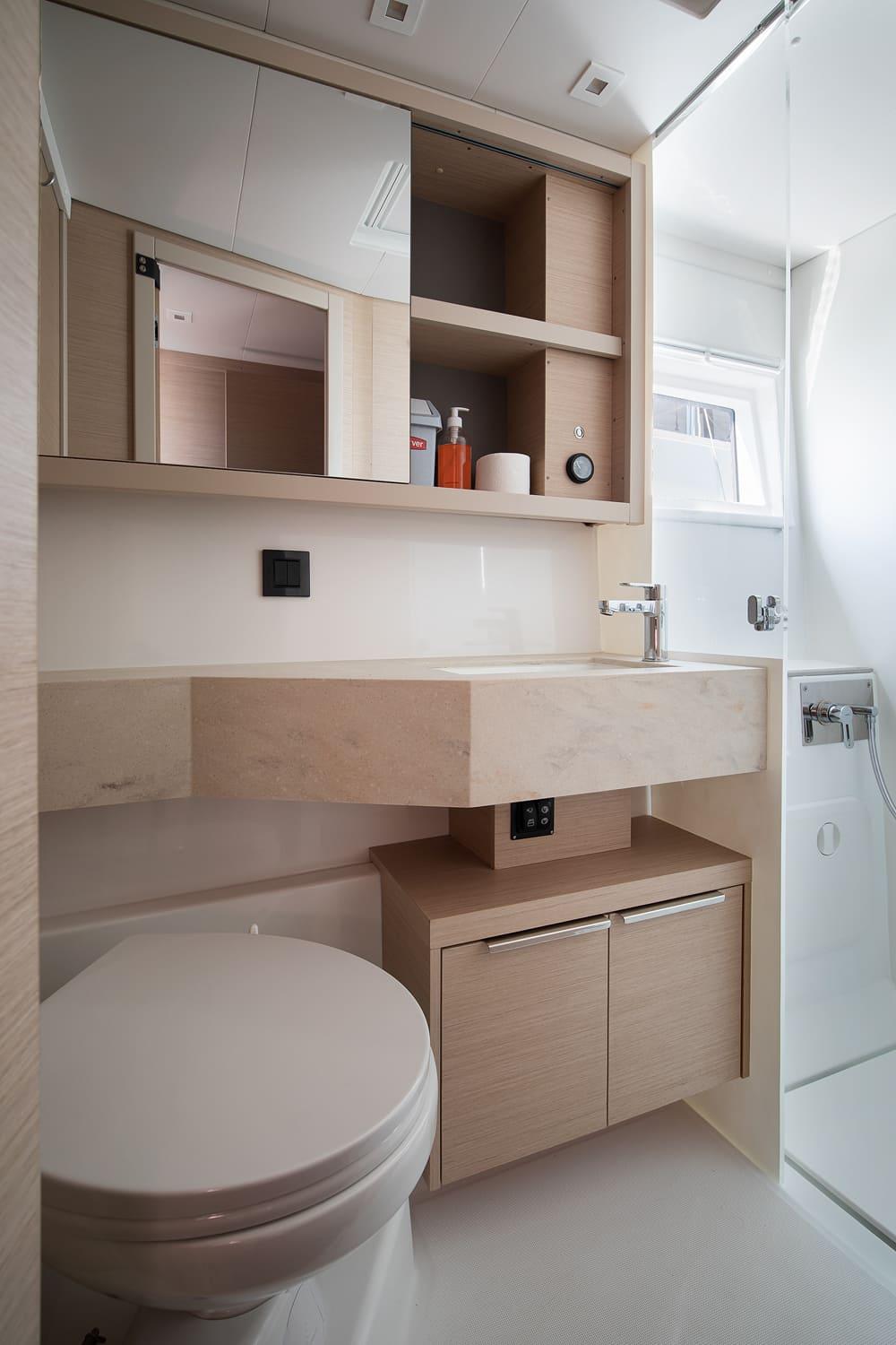 Lagoon 46 - 4 + 2 cab., picture 17