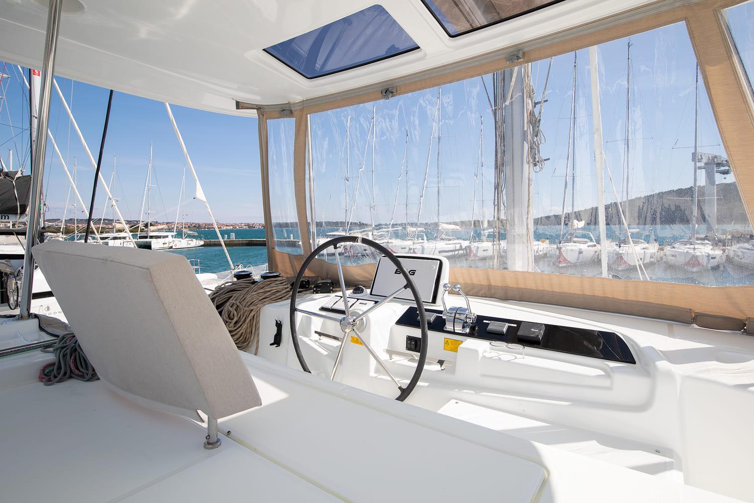 Lagoon 46 - 4 + 2 cab., picture 4