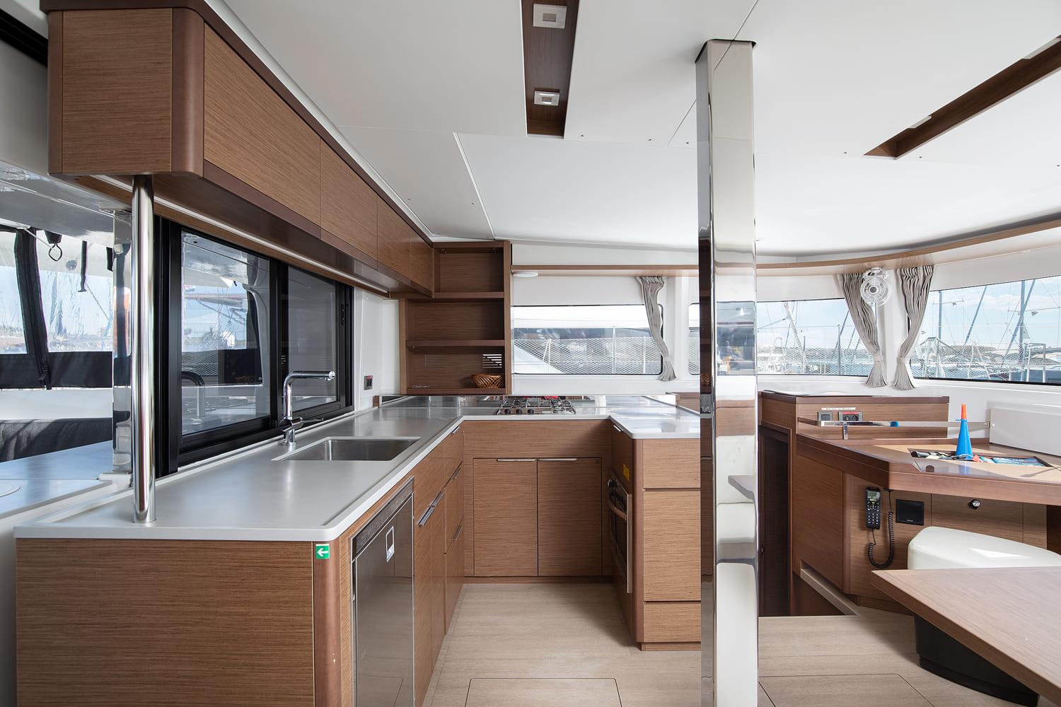 Lagoon 46 - 4 + 2 cab., picture 11