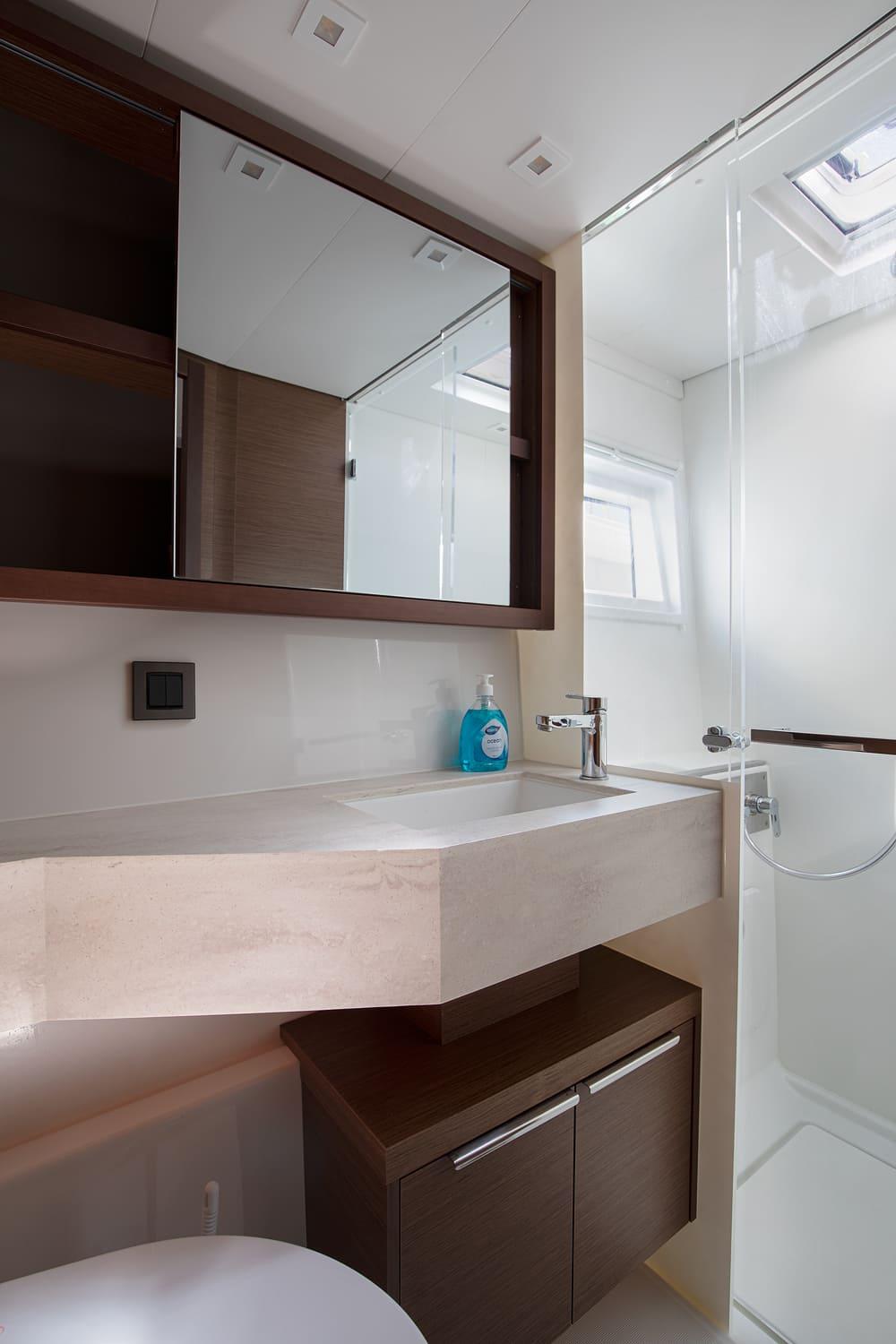 Lagoon 46 - 4 + 2 cab., picture 20