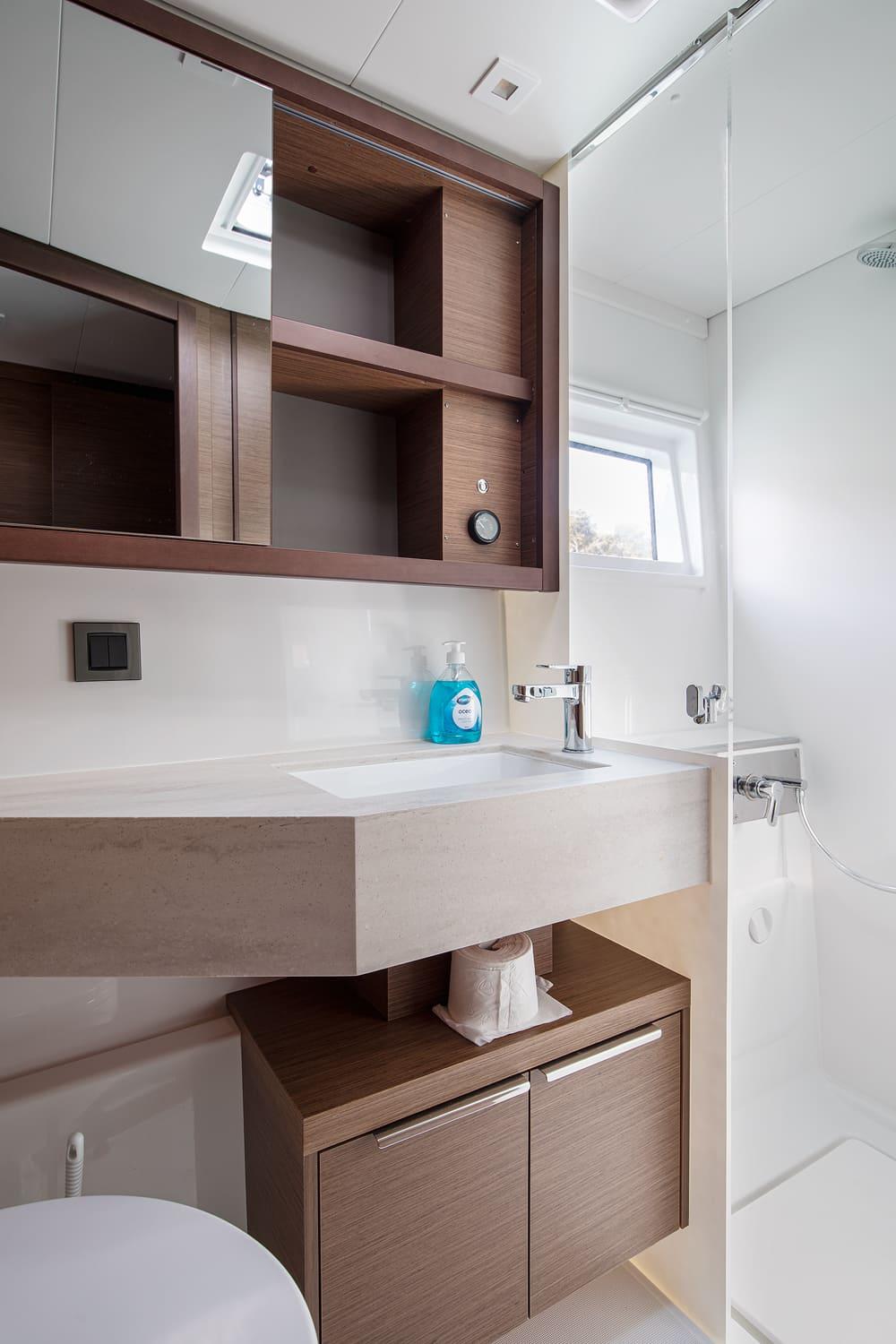 Lagoon 46 - 4 + 2 cab., picture 25