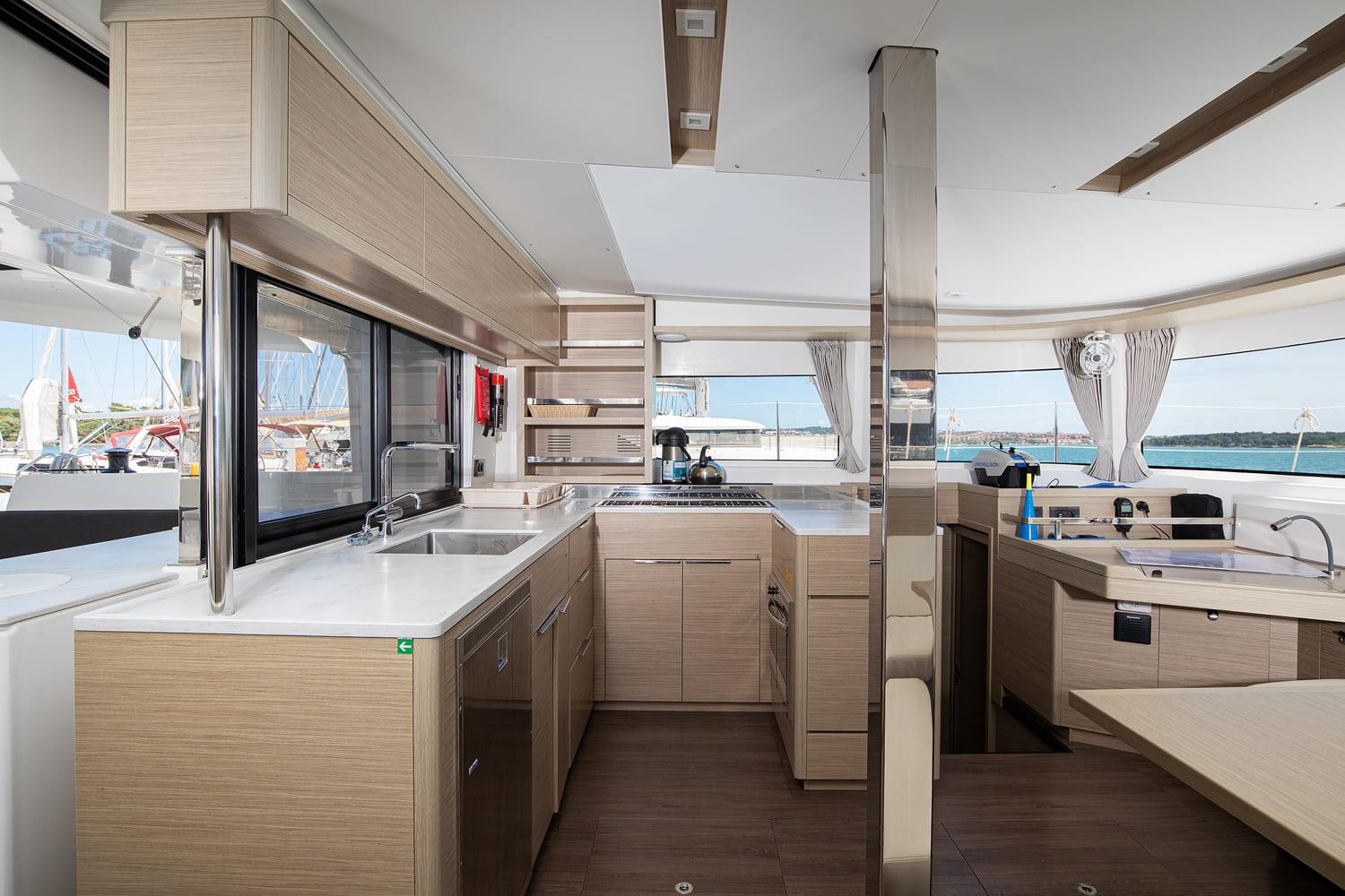 Lagoon 46 - 4 + 2 cab., picture 15