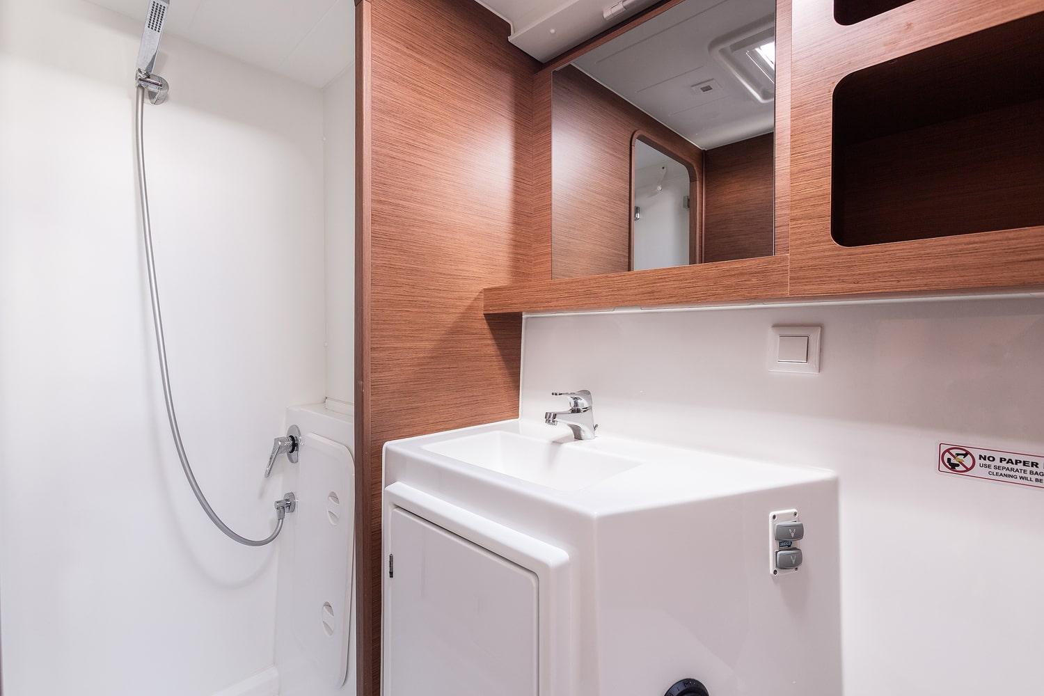 Lagoon 42 - 4 + 2 cab., picture 21