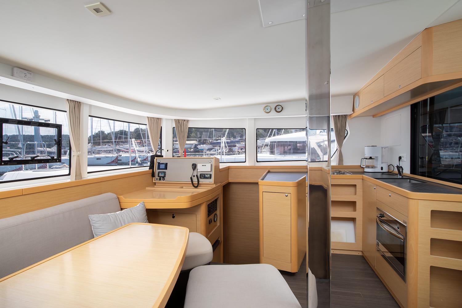 Lagoon 42 - 4 + 1 cab., picture 11