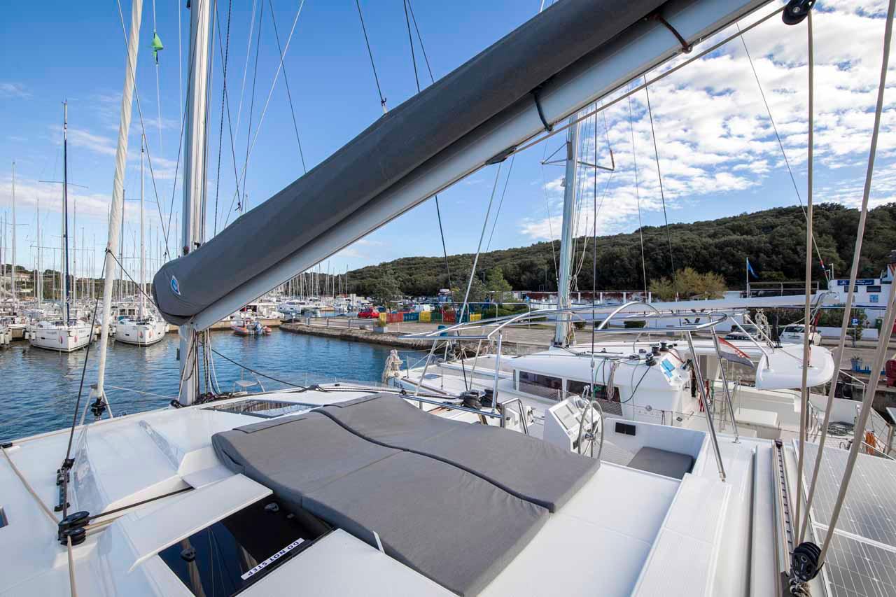 Fountaine Pajot Astrea 42, picture 9