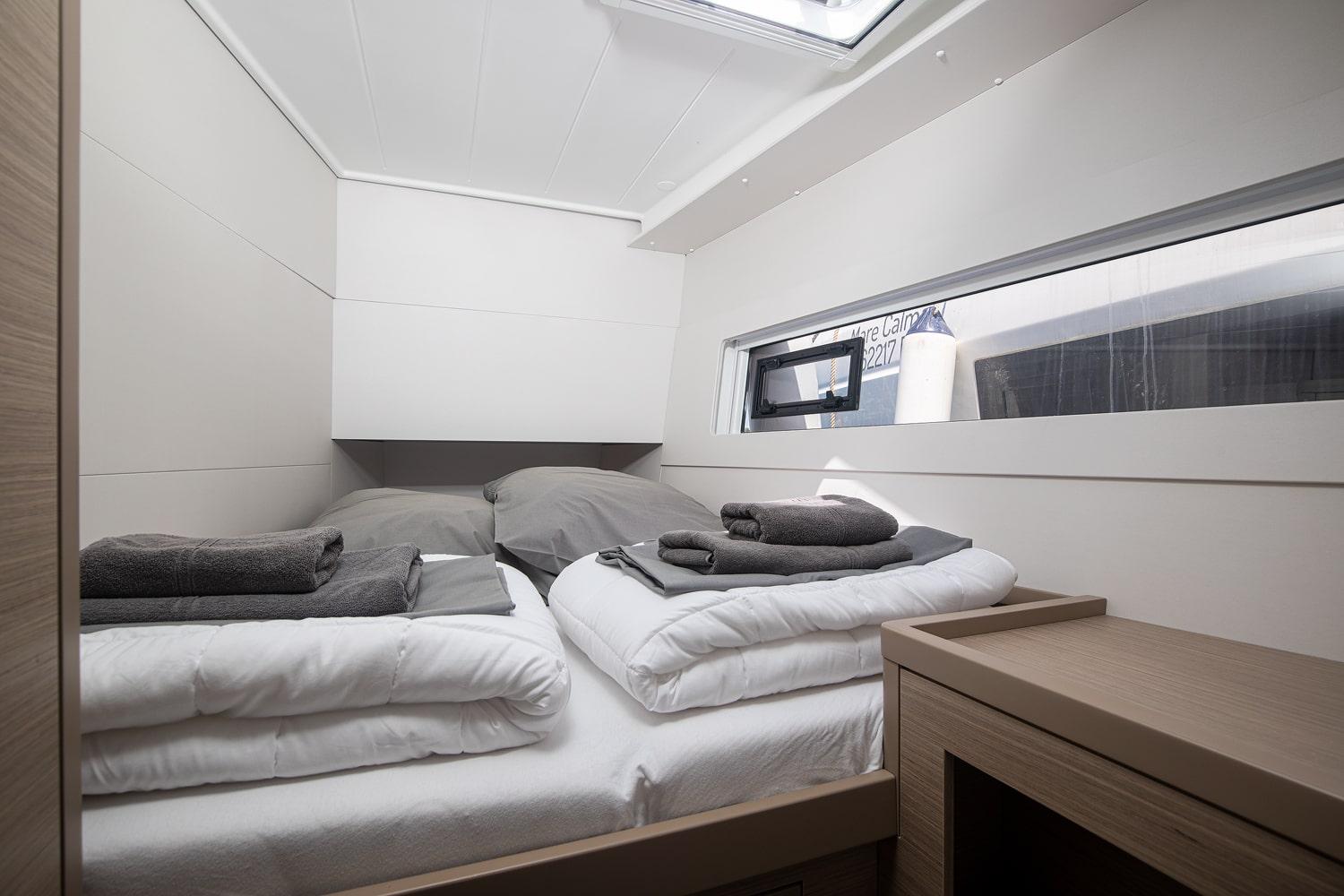 Lagoon 40 - 4 + 2 cab, picture 20