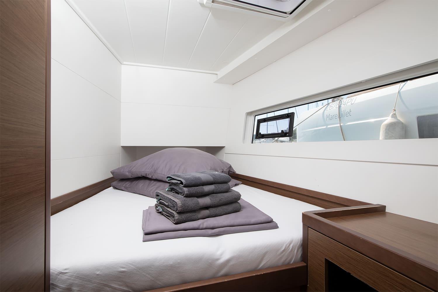 Lagoon 40 - 4 + 2 cab, picture 17