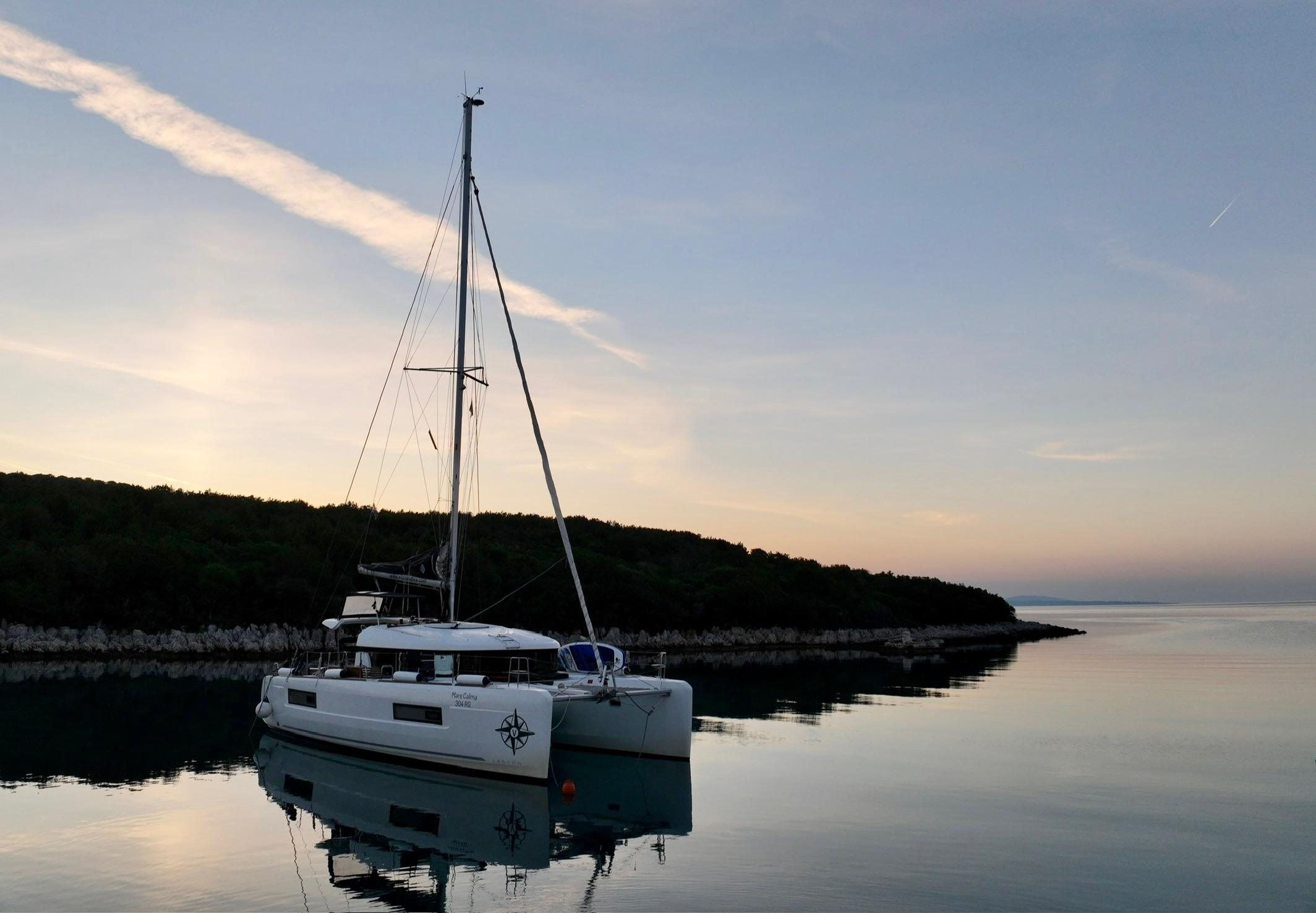 Lagoon 40 - 4 + 2 cab, picture 9