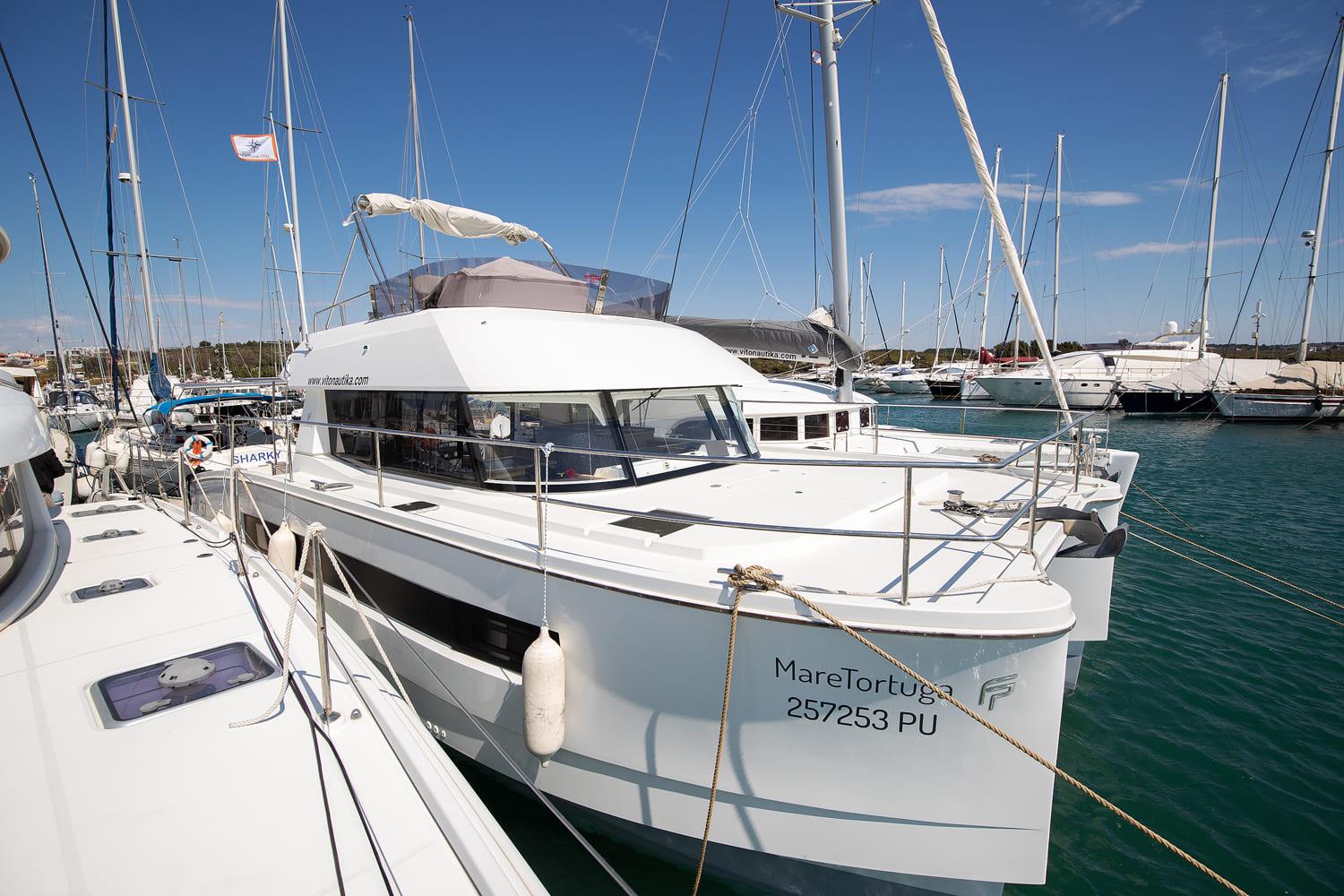 Fountaine Pajot MY 37 - Mare Tortuga, picture 1