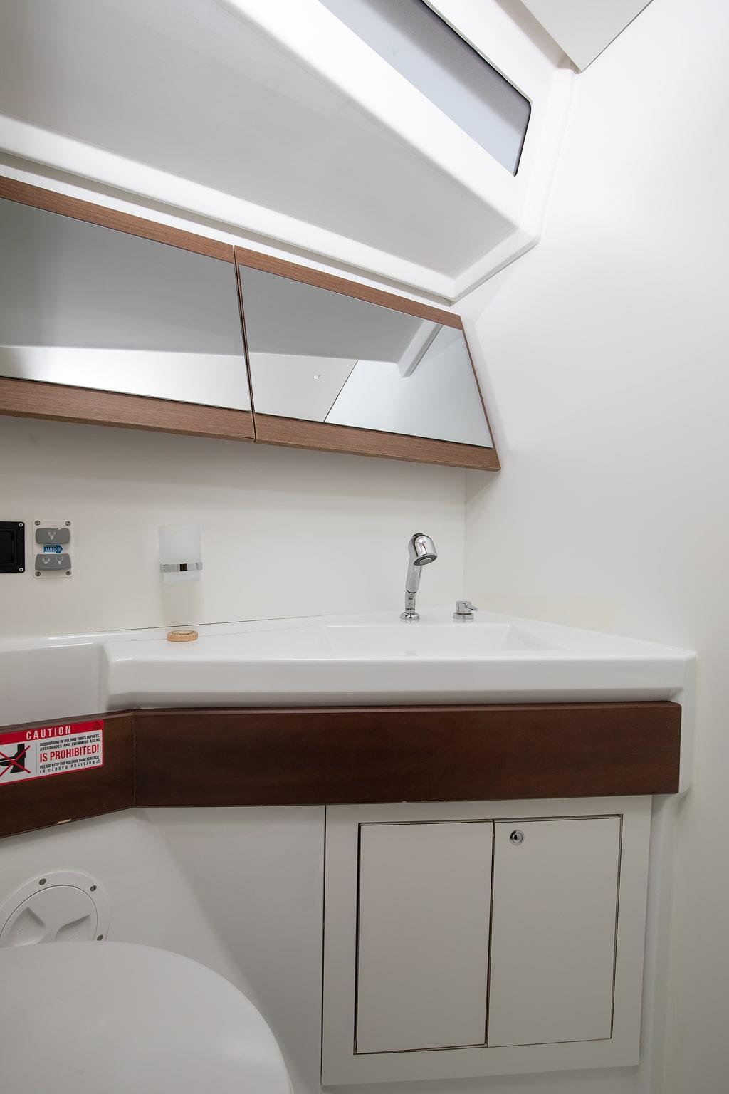 Oceanis 46.1, picture 16