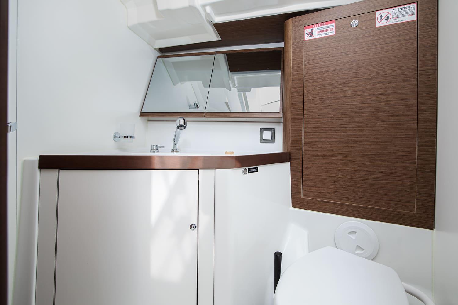 Oceanis 46.1, picture 16