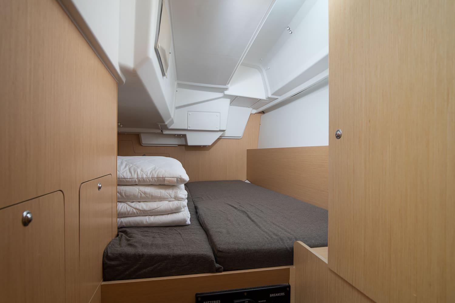 Oceanis 35, picture 18