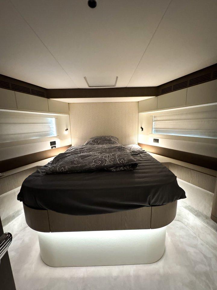 Azimut Magellano 66, picture 42