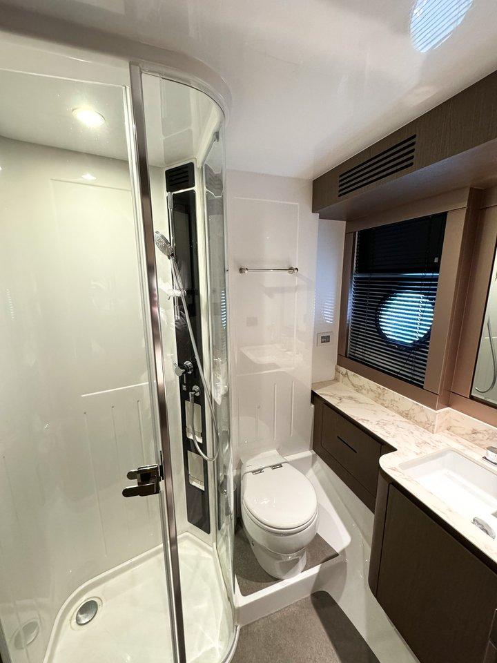 Azimut Magellano 66, picture 52