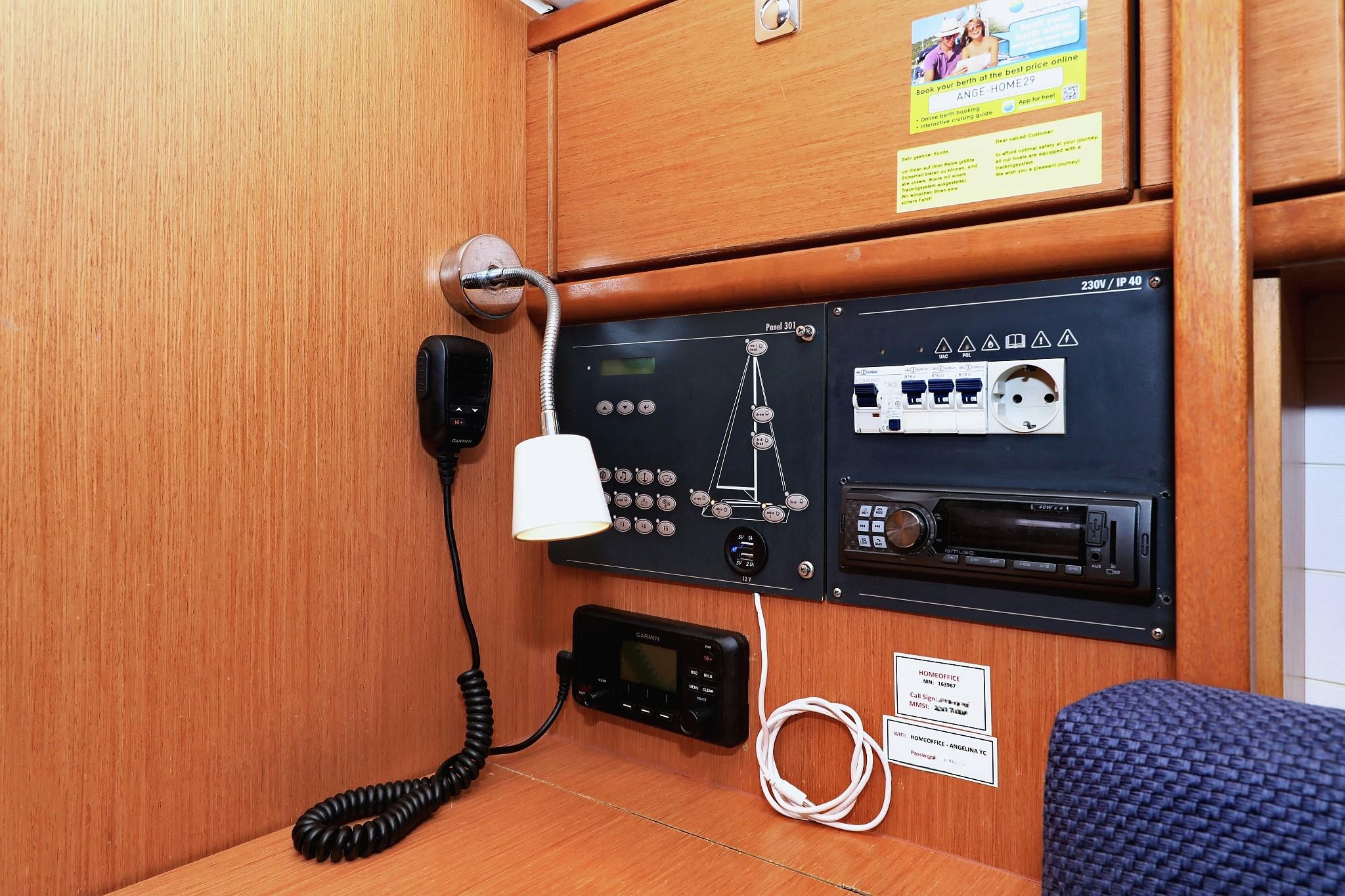 Bavaria Cruiser 33, picture 33