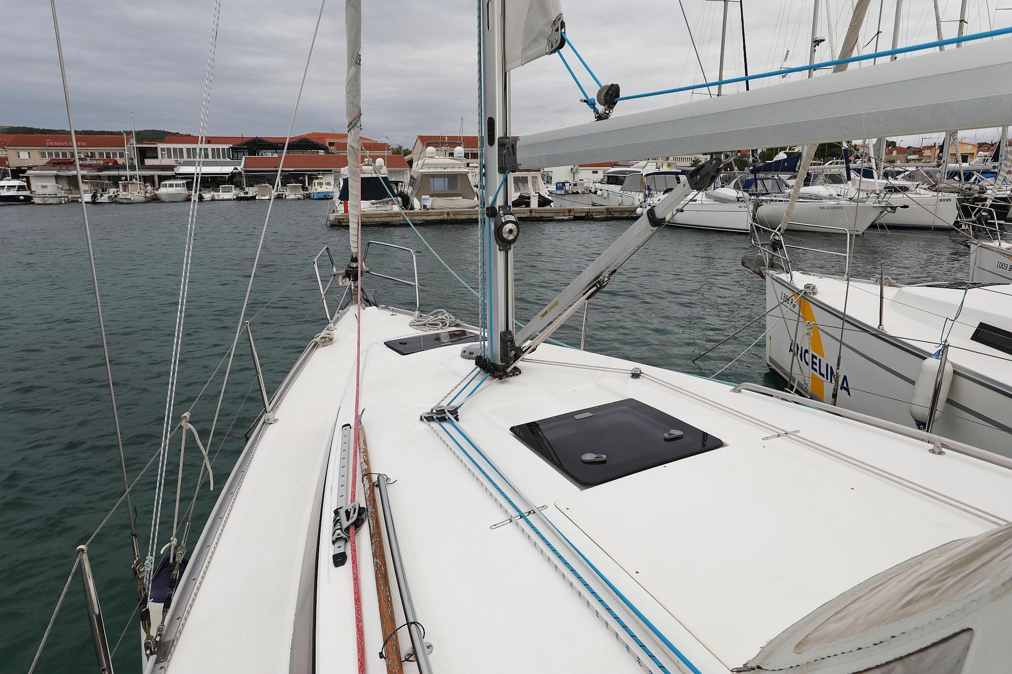 Bavaria Cruiser 33, picture 9