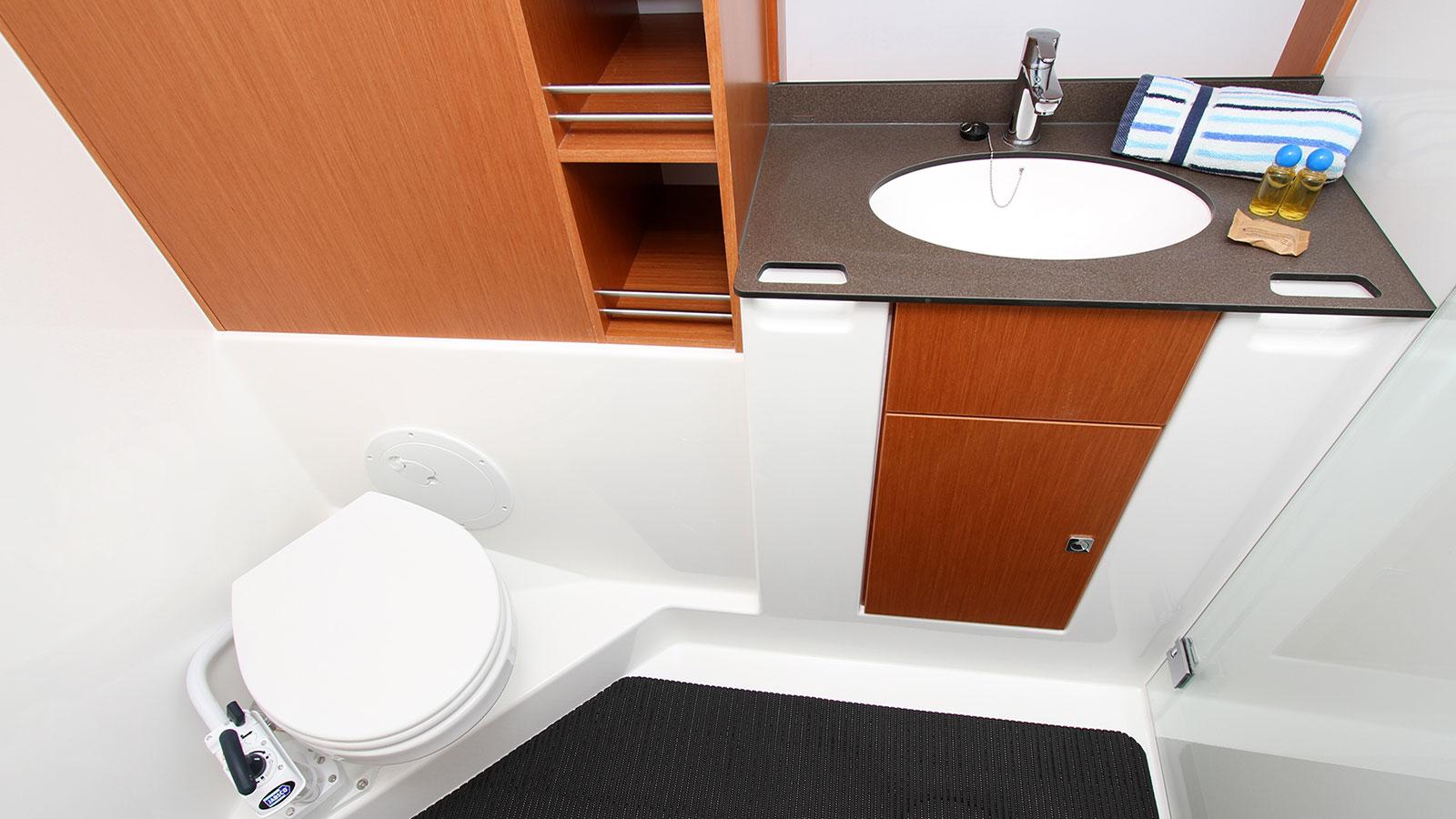 Bavaria Cruiser 51, picture 19