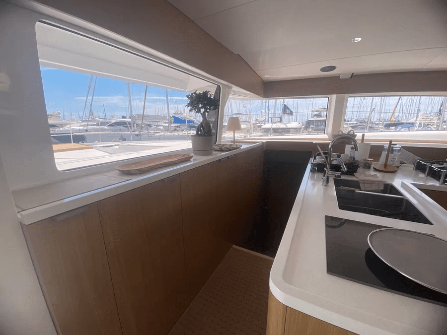 Bali 5.8 - 6 + 2 cab., picture 22