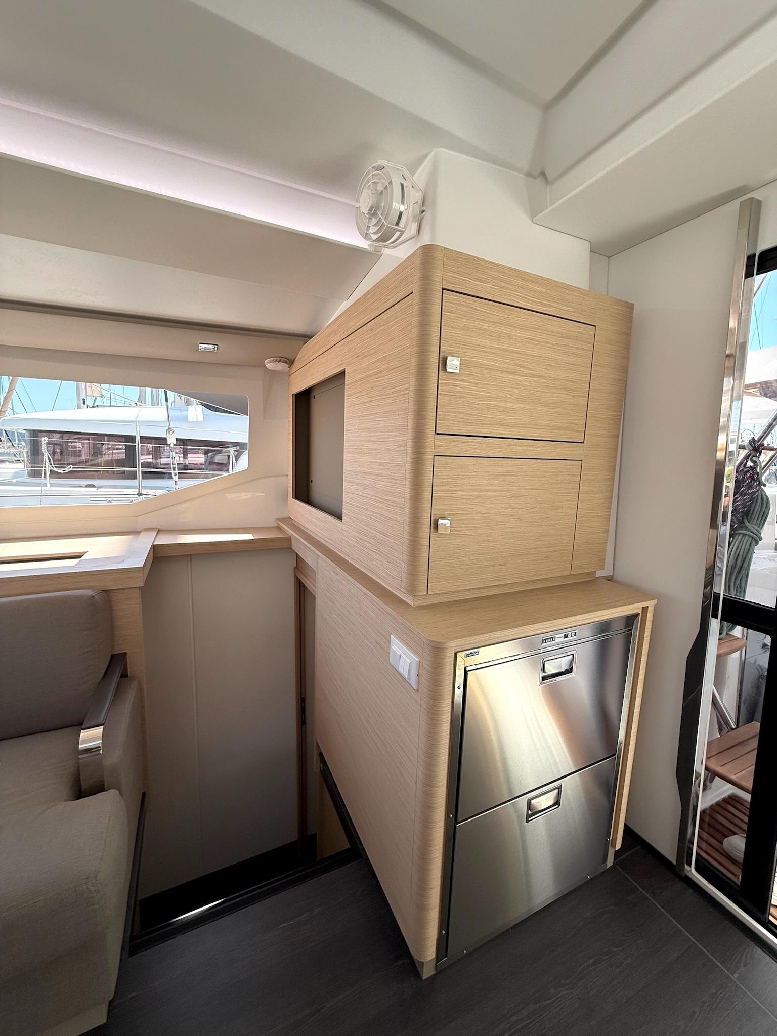 Fountaine Pajot Astrea 42 - 4 + 2 cab., picture 21