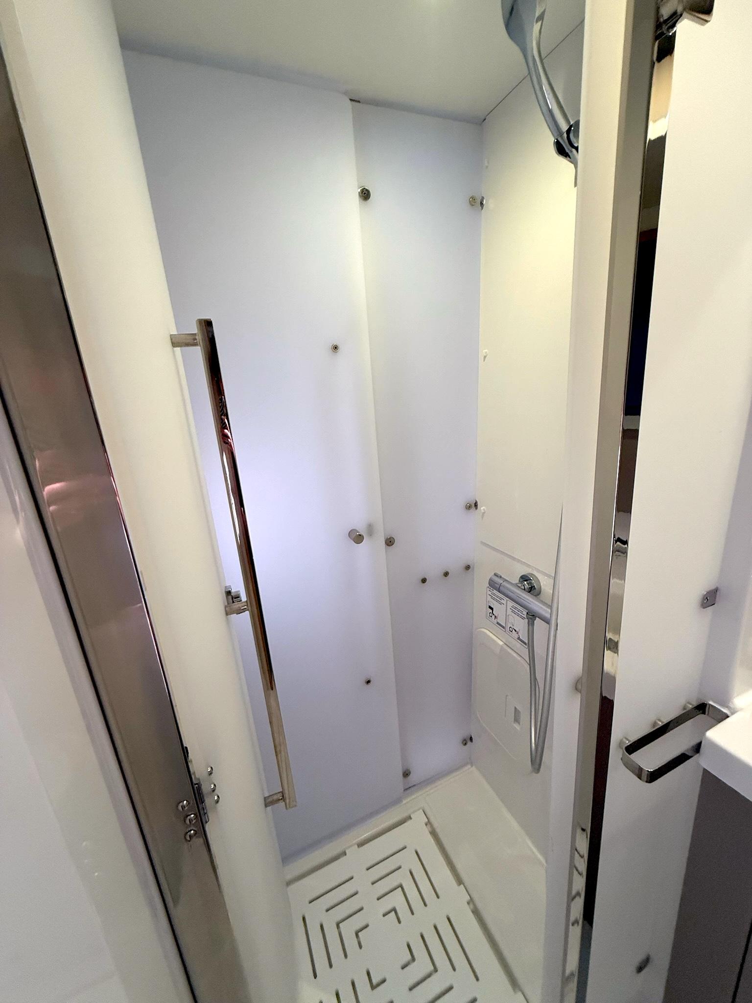 Fountaine Pajot Astrea 42 - 4 + 2 cab., picture 30